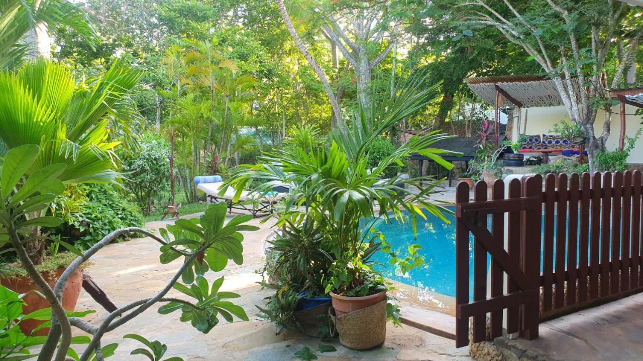 Mami Wata House Bed & Breakfast Kwale Luaran gambar